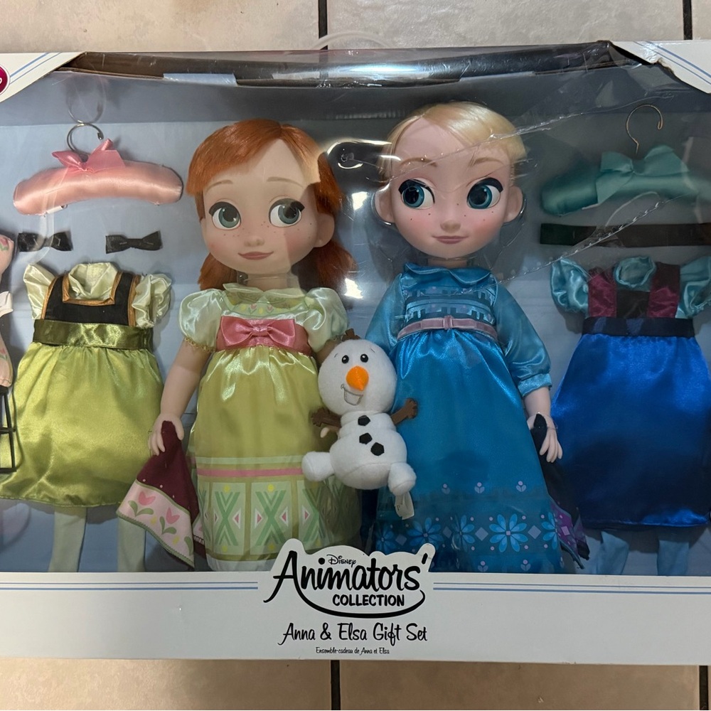 Disney Animators' Collection Anna & Elsa Doll Set with Olaf